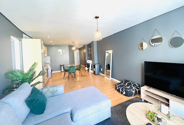 2 Bedroom Property for Sale in Cape Town City Centre Western Cape